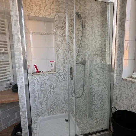 Апартаменти Vue A Pontaillac