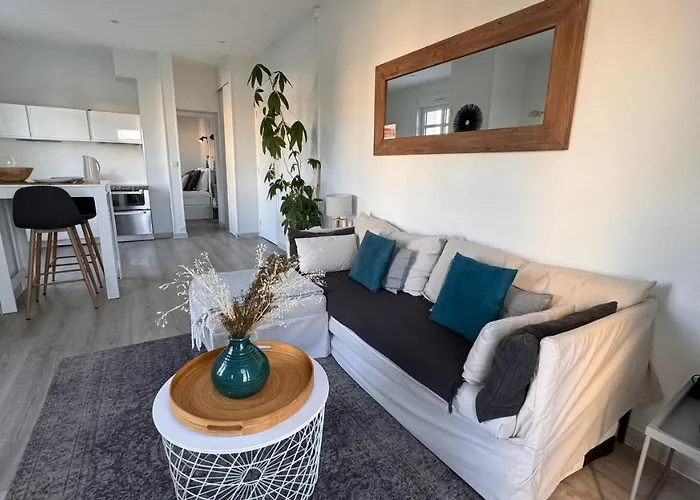 Vue A Pontaillac Apartment *